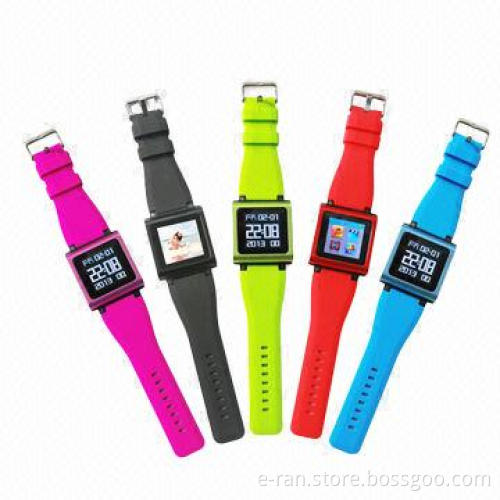 2014 Hot Selling 1.5-inch Screen Watch MP4 Player, Supports FM/Recorder/Clock Function